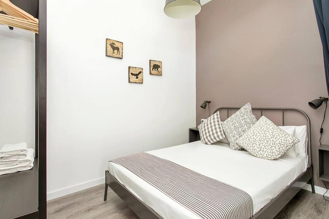 Апартаменти Cozy&New With Terrace Л'Успіталет-да-Любрагат Екстер'єр фото